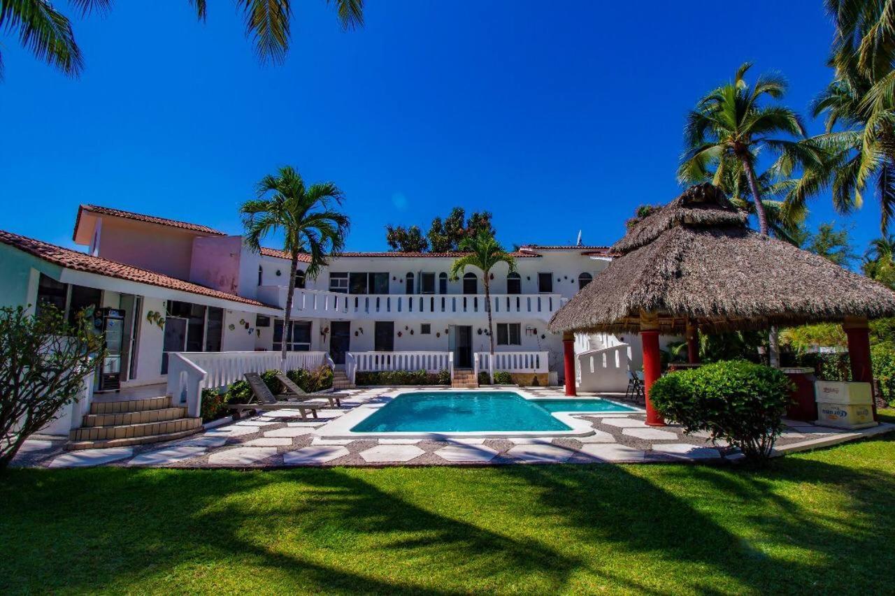 Villas Paraíso Manzanillo,Club Santiago Casa Playa Exterior foto